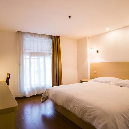 Motel Shanghai Hongqiao Beixinjing Metro Station Tianshan Road Exterior photo