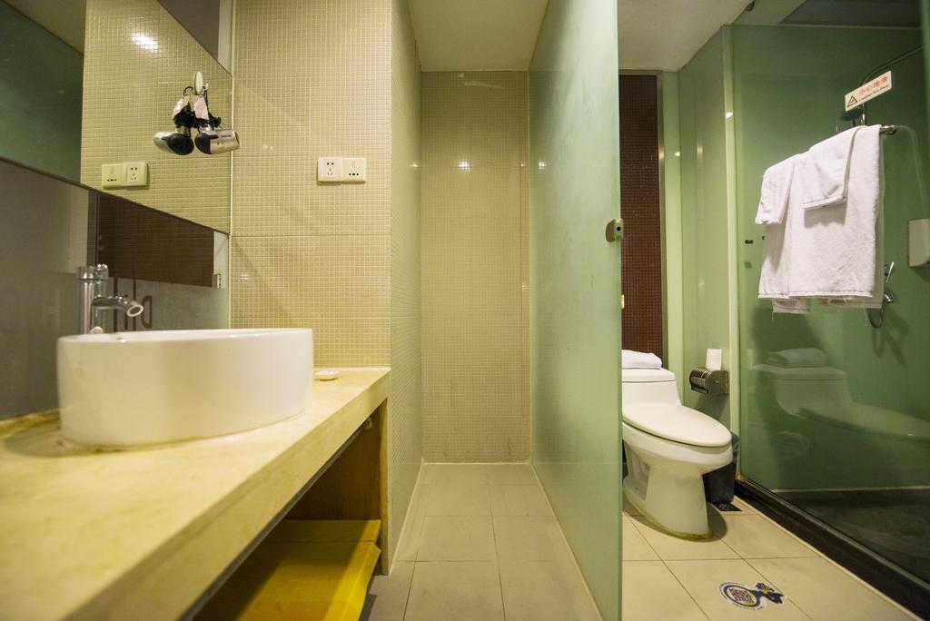 Motel Shanghai Hongqiao Beixinjing Metro Station Tianshan Road Exterior photo
